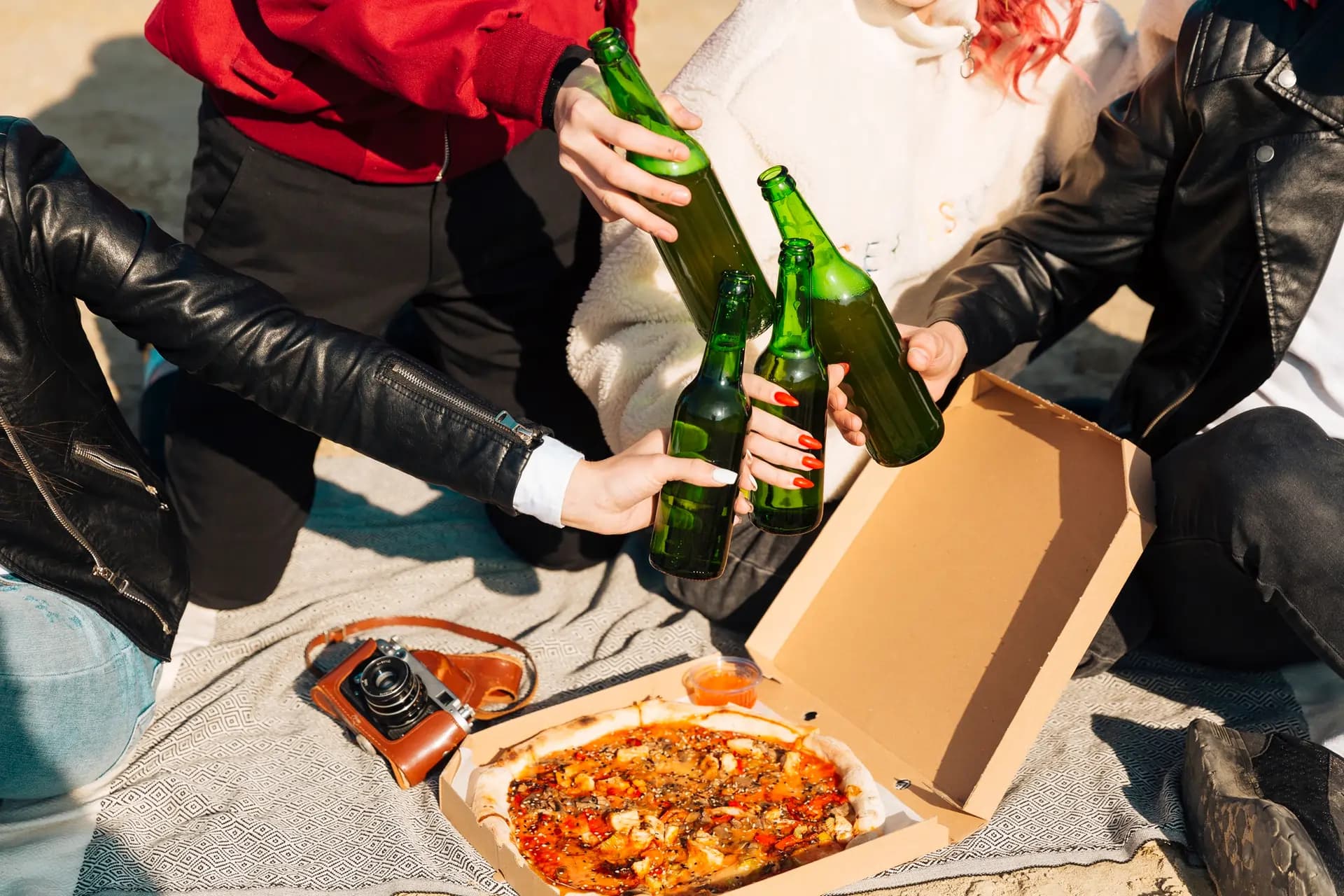 Bar atmosphere — Vaughan alcohol delivery customers