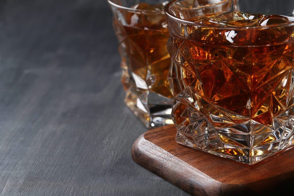 crown loyal drinks